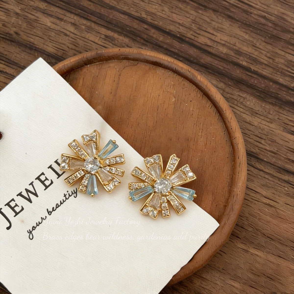 Daisy Stud Earrings For Women In Copper With Real Gold Plated Finish And Zircon Inlay 2
