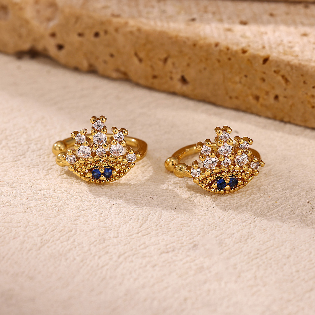 Devil's Eye Clip Earrings For Unisex, Copper With 18K Real Gold Plated Water Plating, Claw Setting Featuring Zircon Inlay 3