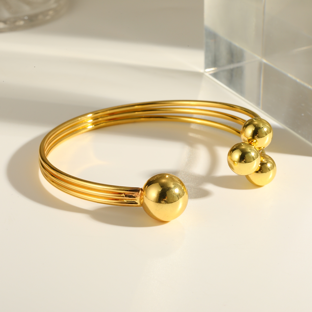 Electroplated Ball Bangle For Women In Copper With 18K Real Gold Water Plating And 0.03µm Thickness 3