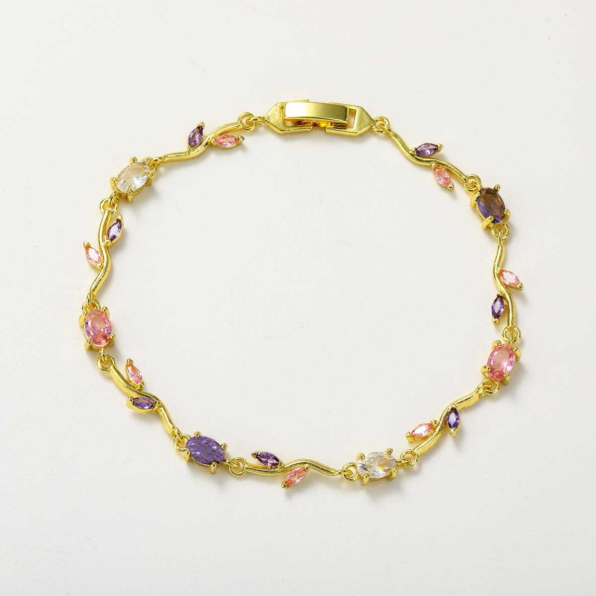 Electroplated Flowers Bracelet For Women With 18K Real Gold Water Plating, Copper Base, Zircon Inlay, And Handmade Chain 4