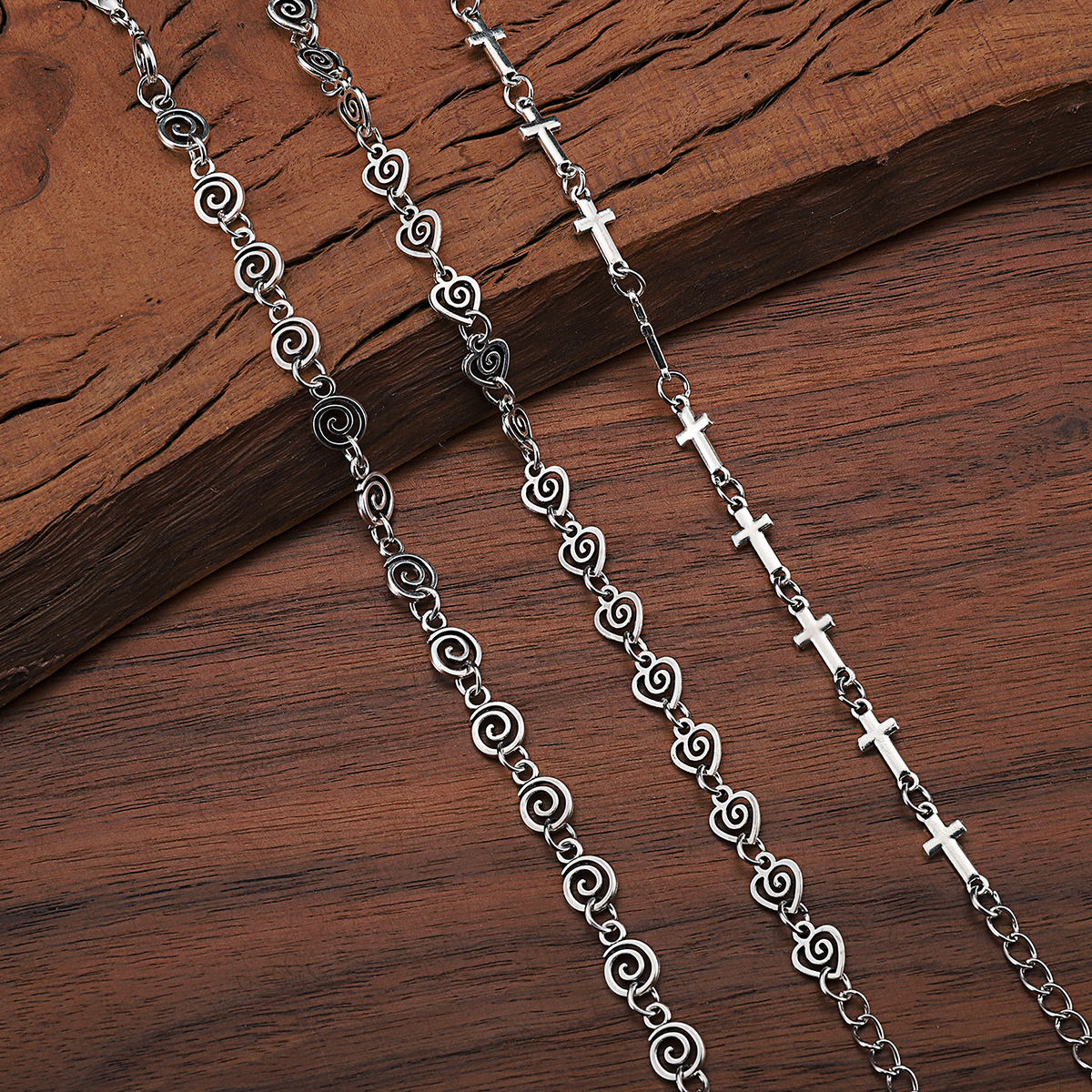 Electroplated Metal Cross Bracelet For Women With Cable Chain Design 7