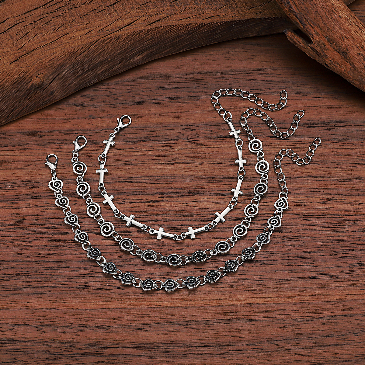 Electroplated Metal Cross Bracelet For Women With Cable Chain Design 10
