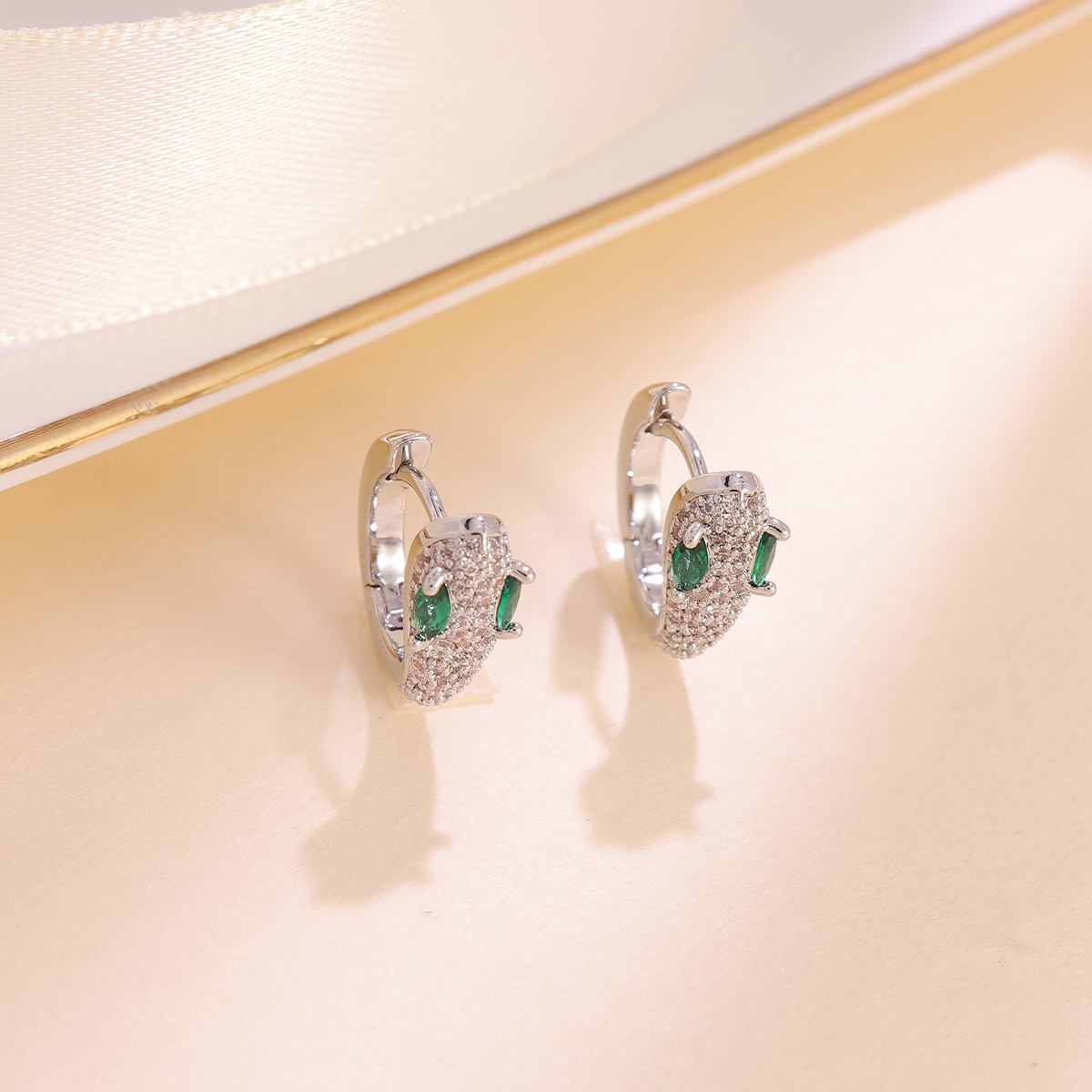 Electroplated Snake Earrings For Women In Copper With Zircon Inlay, Featuring Water Plating Process