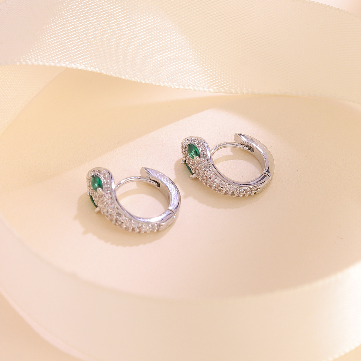 Electroplated Snake Earrings For Women In Copper With Zircon Inlay, Featuring Water Plating Process 5