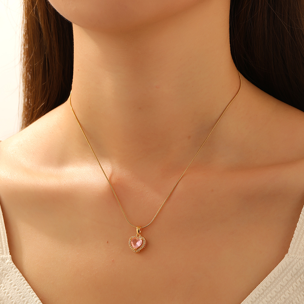 Stainless Steel Chain Versatile Heart Pendant Jewelry Heart-shaped Necklace Multi-color Diamond Pendant Heart Necklace For Women
