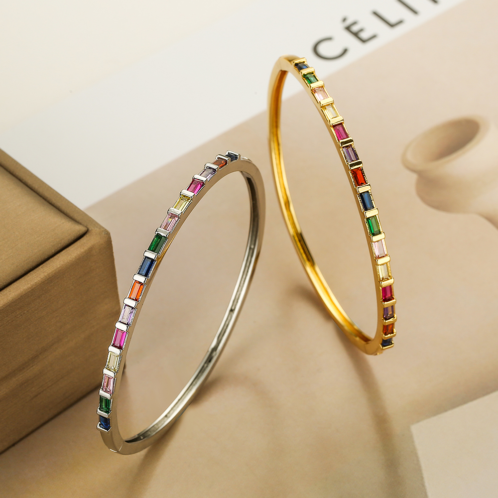 Geometric Copper Bangle For Women Featuring Zircon Inlay And 18K Gold Plated Design