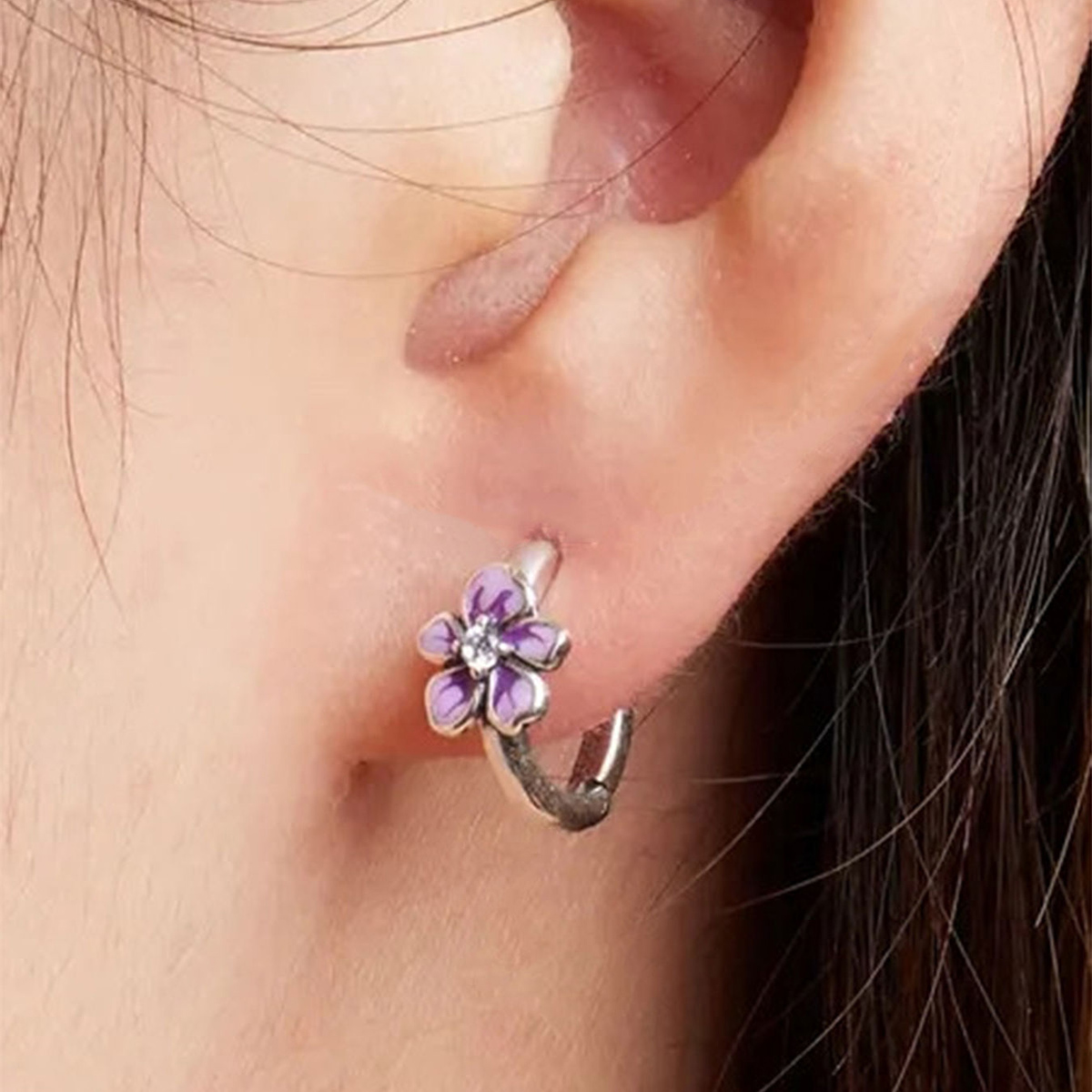 Enamel Flowers Earrings For Women In Copper With White K Water Plating And 0.03µm Thickness 4