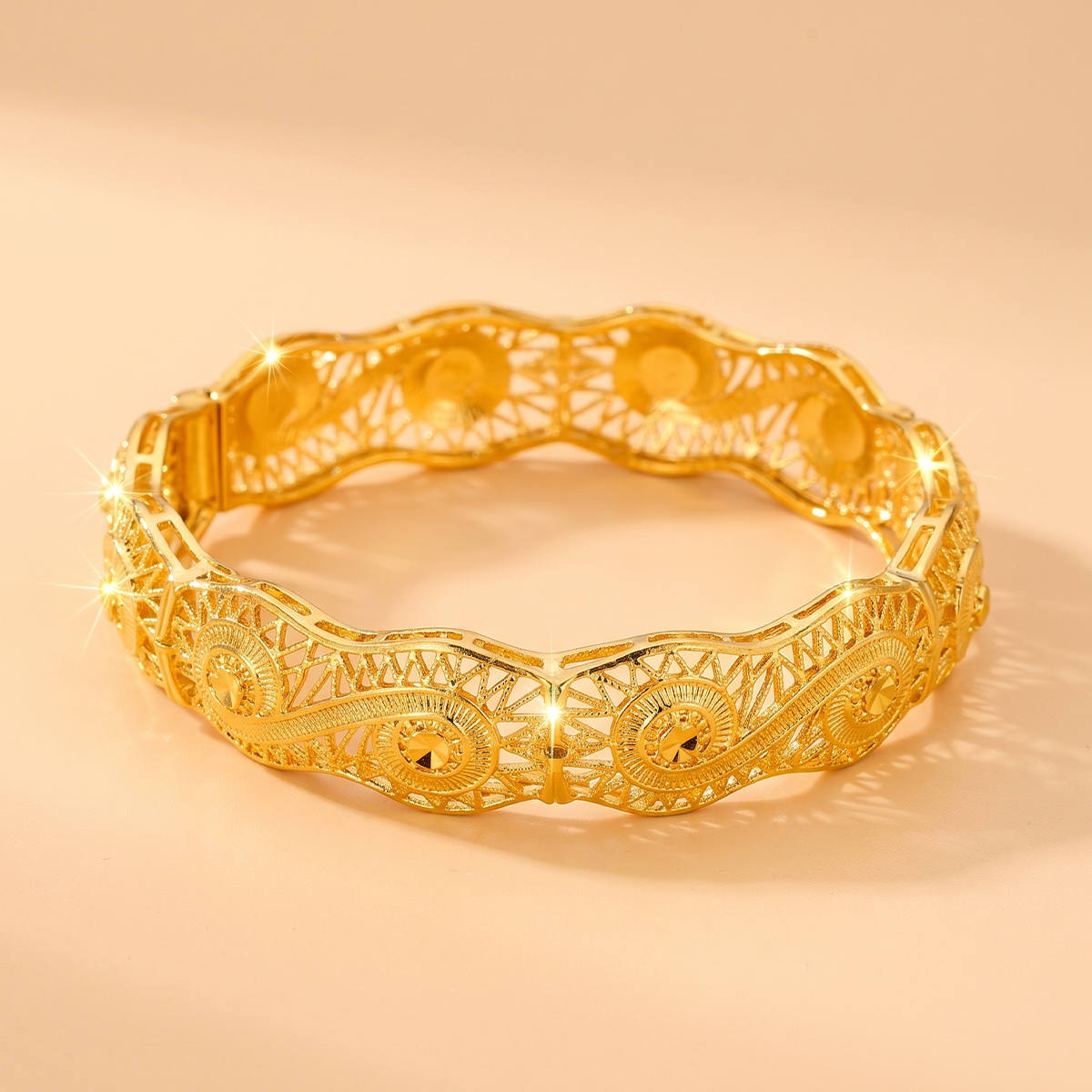 Handmade Solid Color Bangle For Women, Copper Material With Golden Plated Water Plating And 0.03µm Coating Thickness 3