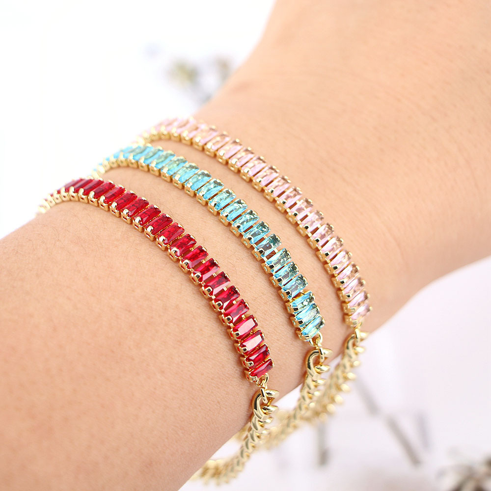 Geometric Copper Bracelet For Women With Electroplated Design Featuring Natural Pink Artificial Gemstones 3