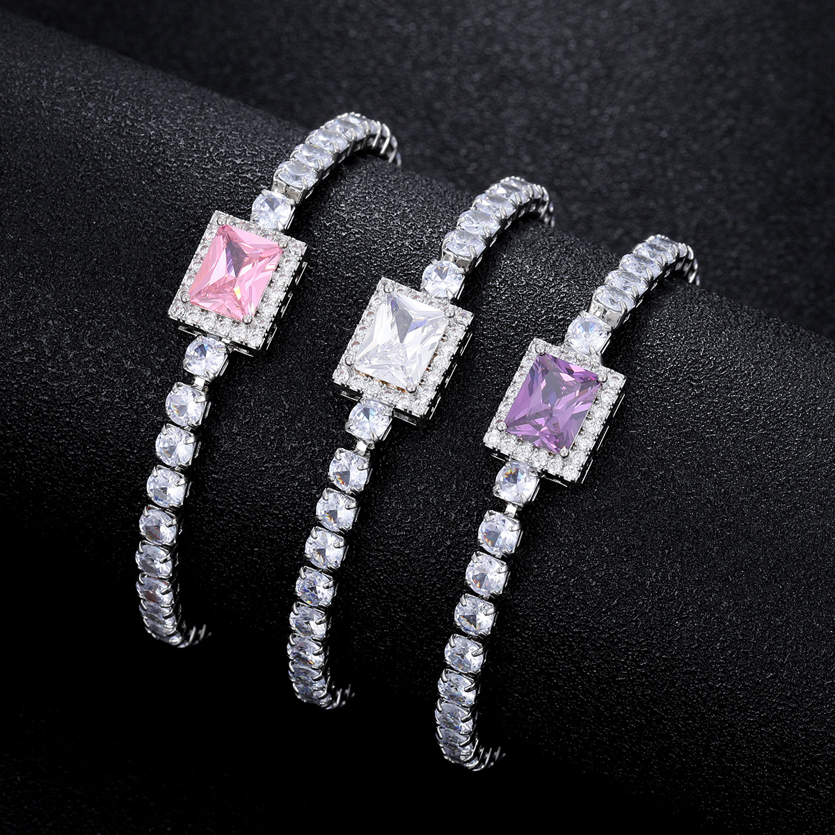 Europe And The United States Hot Sale Classic Geometric Design Square Exquisite Zircon Bracelet Women Tennis Bracelet Bracelet Jewelry Wholesale