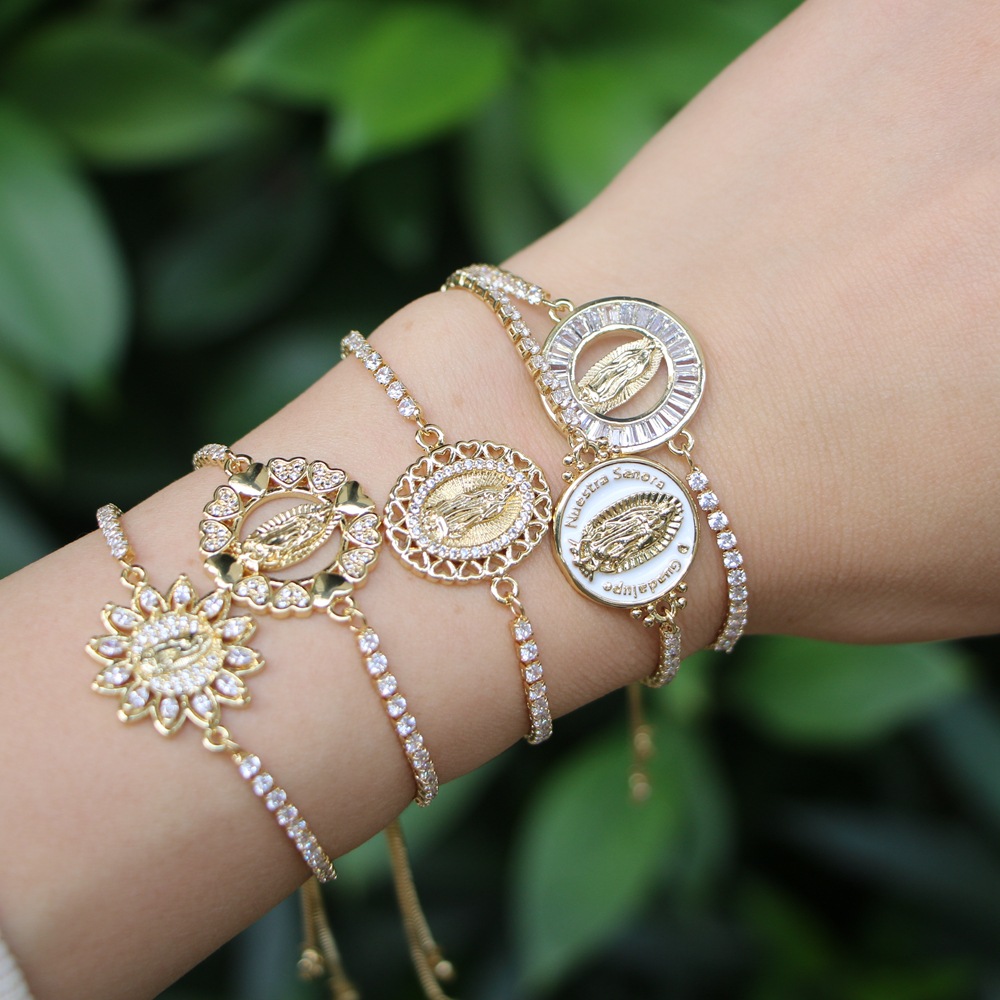 Geometric Copper Bracelet For Women Featuring Electroplated Design With Artificial Gemstones, Perfect For Anniversary