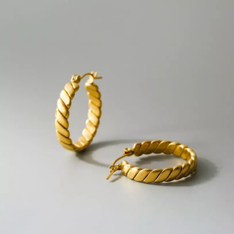 Round Earrings For Women, 1 Pair Featuring Electroplated Design With 304 Stainless Steel Ear Pins