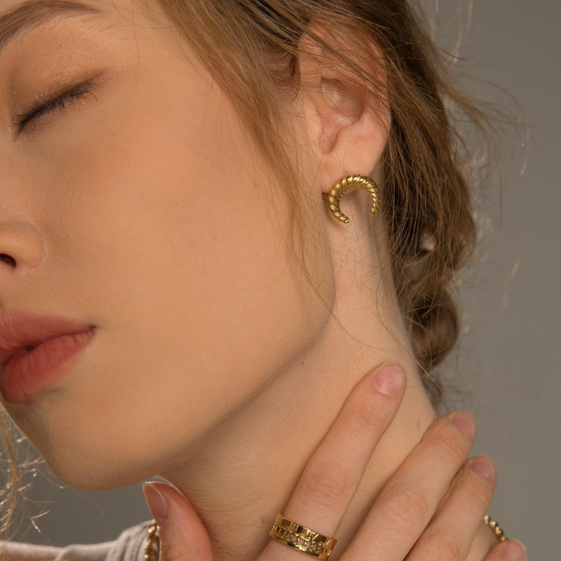 Irregular C Shape Earrings For Women With 304 Stainless Steel Posts And PVD Vacuum Plating Featuring Artificial Gemstones 2