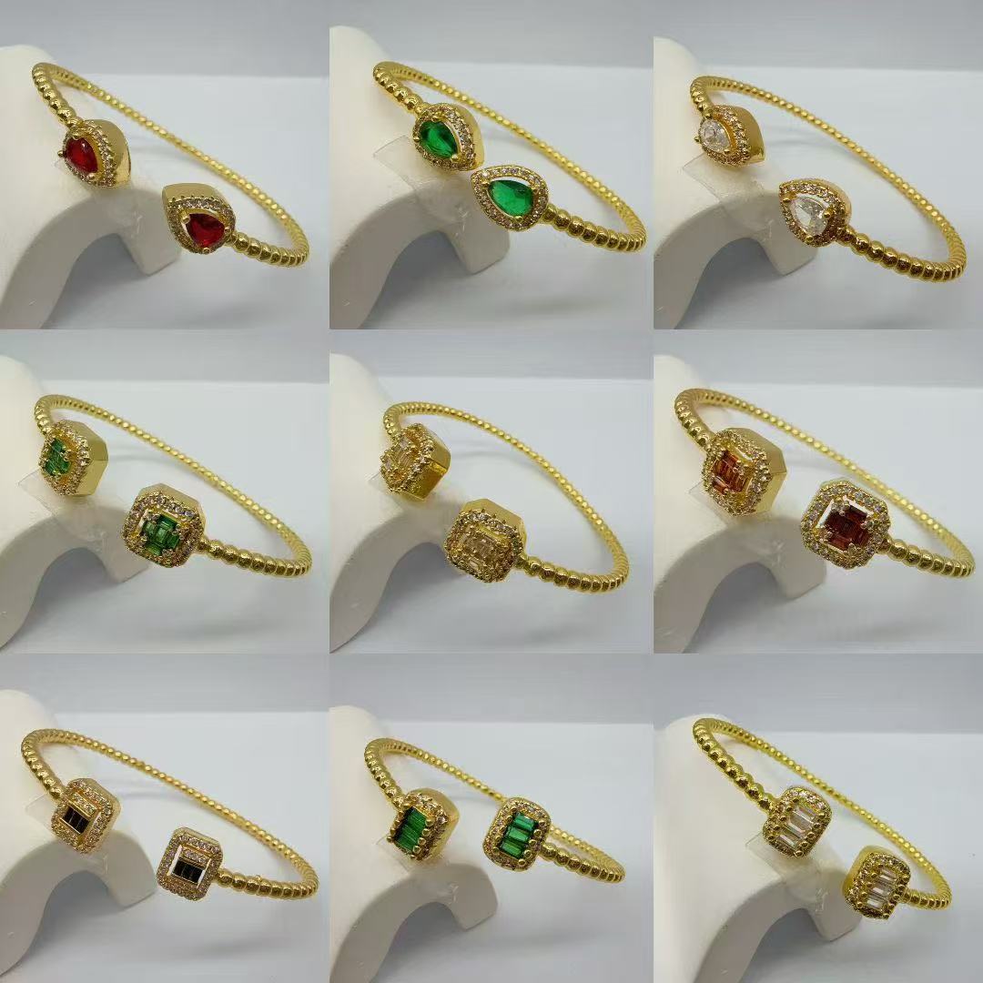Fashion Copper Gold-Plated Micro-Inlaid Zircon Geometric Water Drop Square Open Bracelet For Women