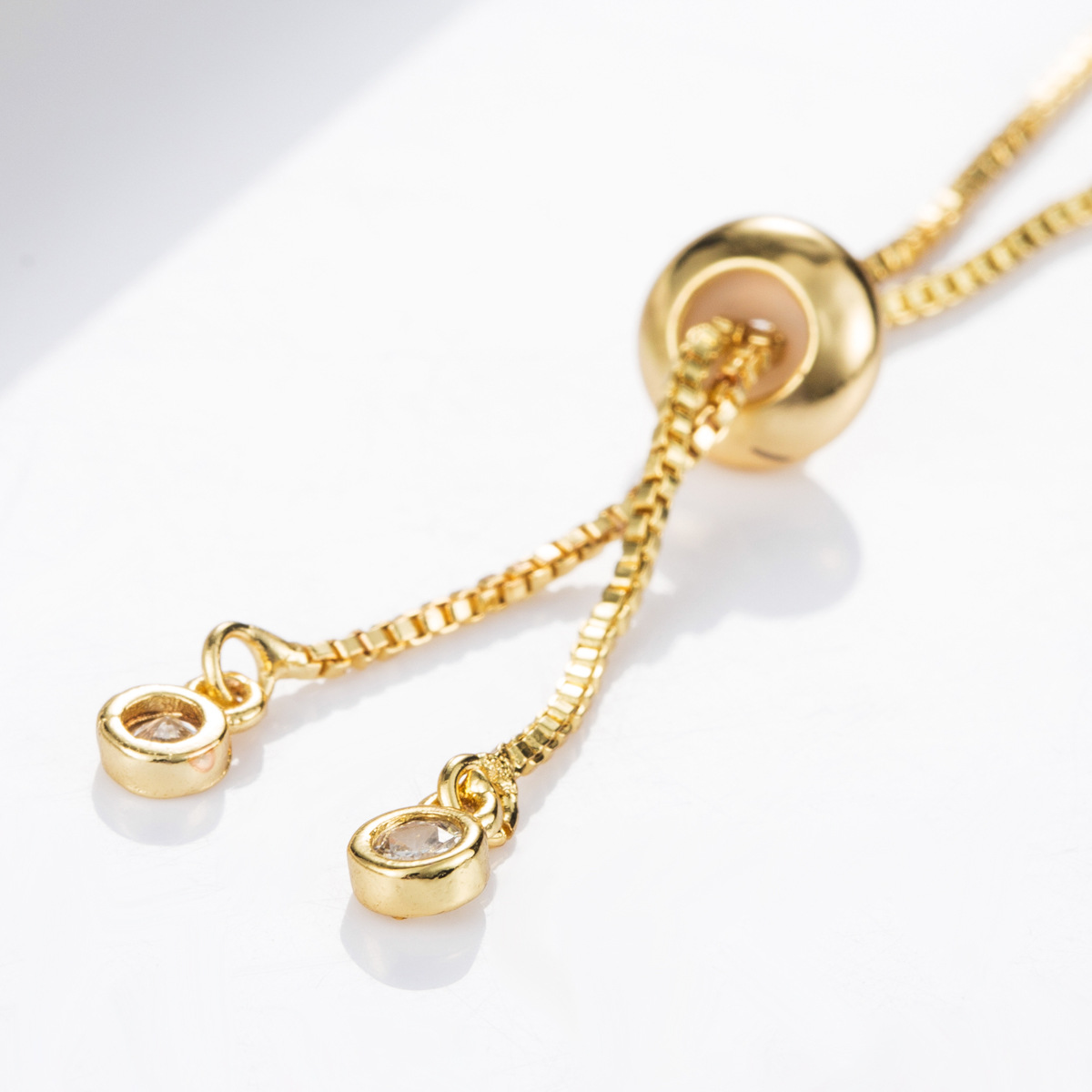Animal Copper Bracelet For Women With Water Plating And Rhinestone Inlay, Featuring Alloy Chain And Pendant 4