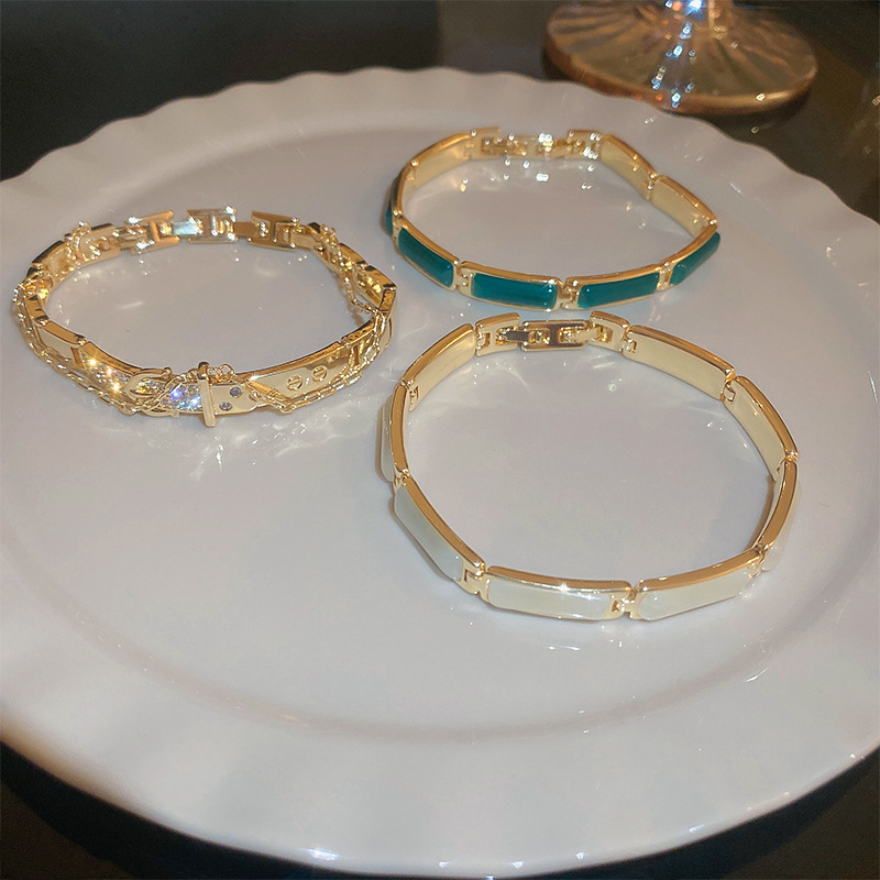 Geometric Metal Bracelets For Women Featuring Inlay Cat's Eye Stone Design