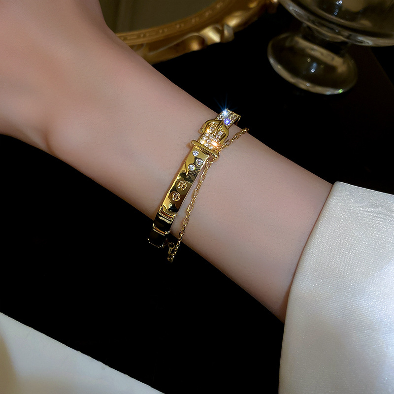 Geometric Metal Bracelets For Women Featuring Inlay Cat's Eye Stone Design 6