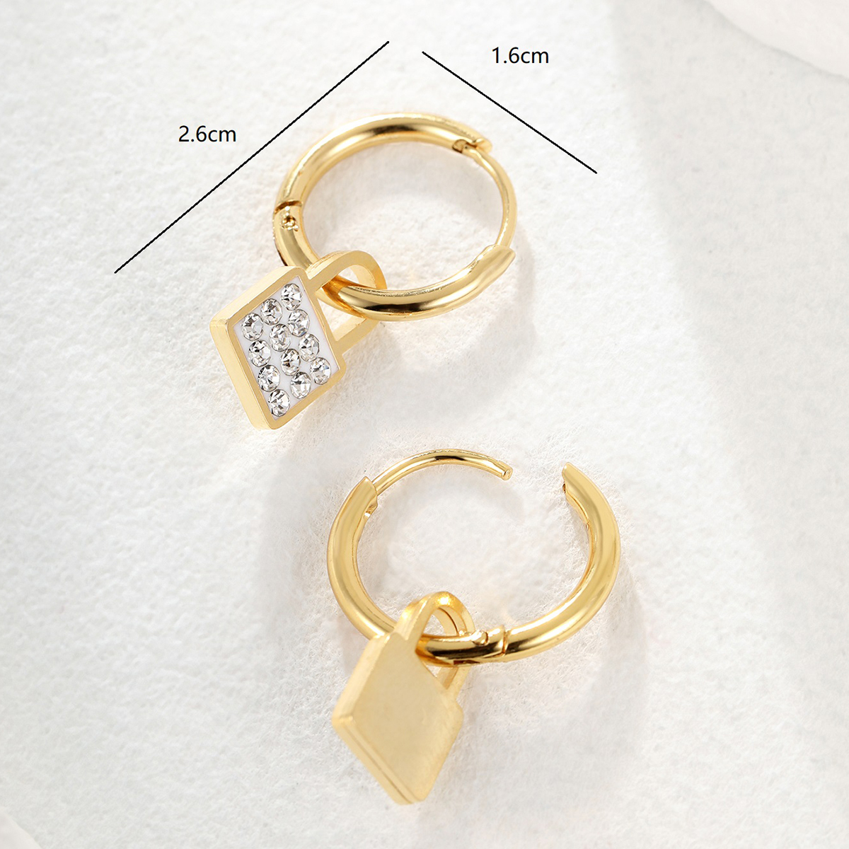 Unisex Heart Shape Dangling Earrings In Gold Plating With Zircon Inlay, Made Of 201 Stainless Steel, Casual Style 7