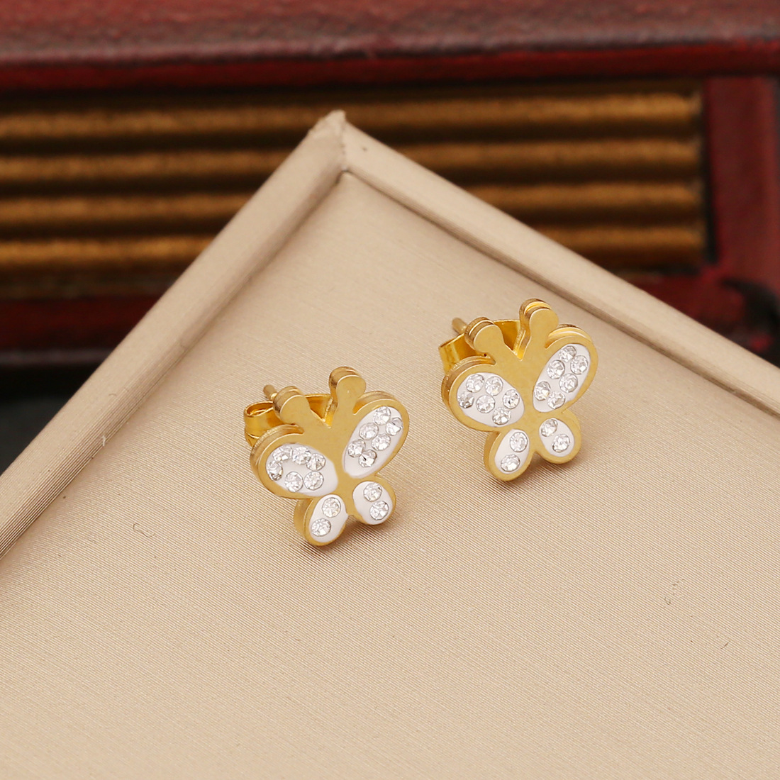 Waterproof Non Tarnish Insect Earrings For Women, 1 Pair Stainless Steel With Real Gold Plated And Rhinestones 3