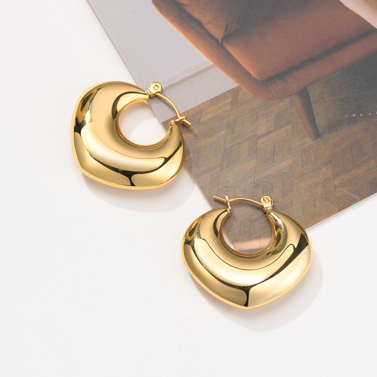 Heart Shape Fashion Earrings For Women In 201 Stainless Steel With 18K Real Gold Plated Coating 0.03µm Thickness