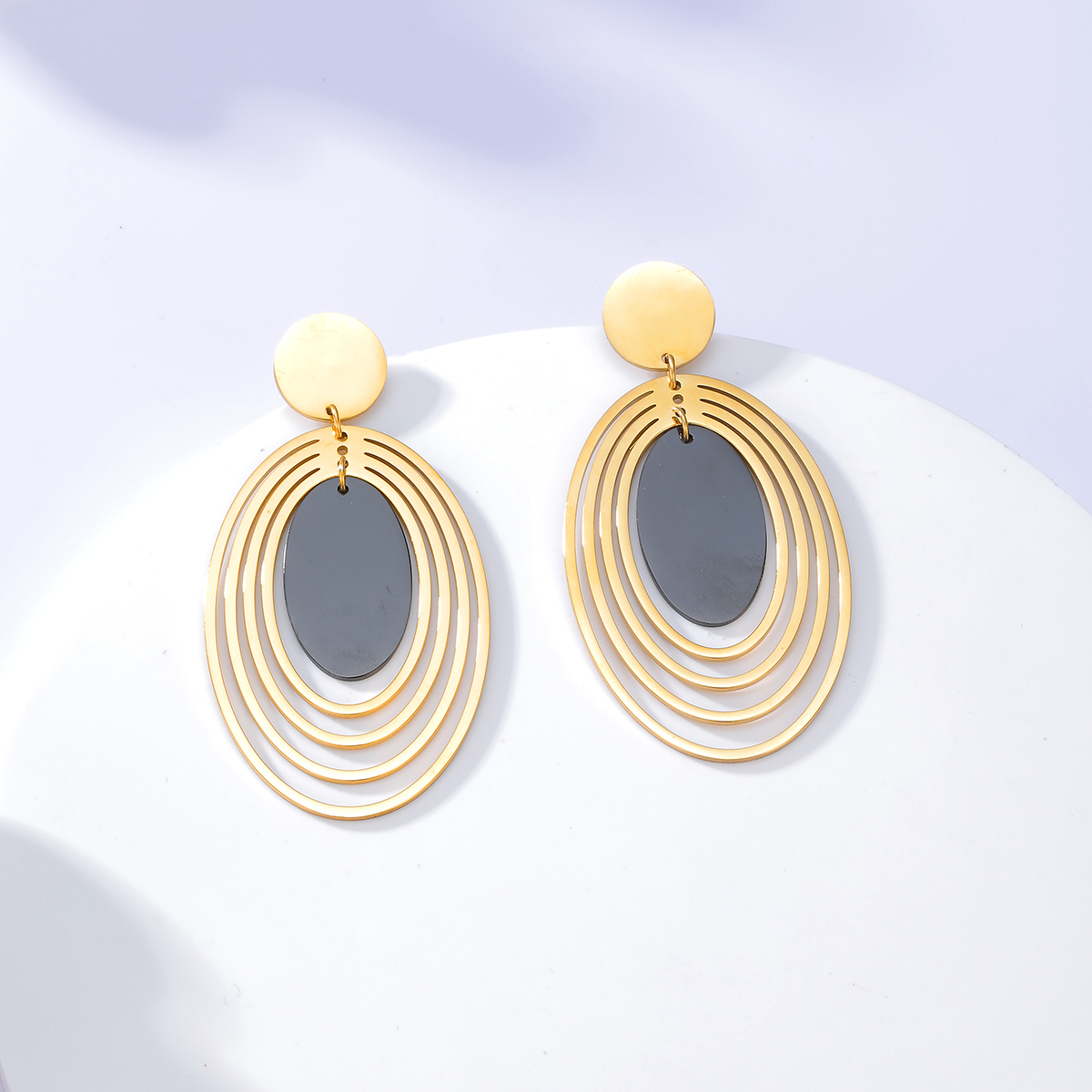 Fashion Oval Earrings For Women In 18K Gold Plated With 201 Stainless Steel Posts 3