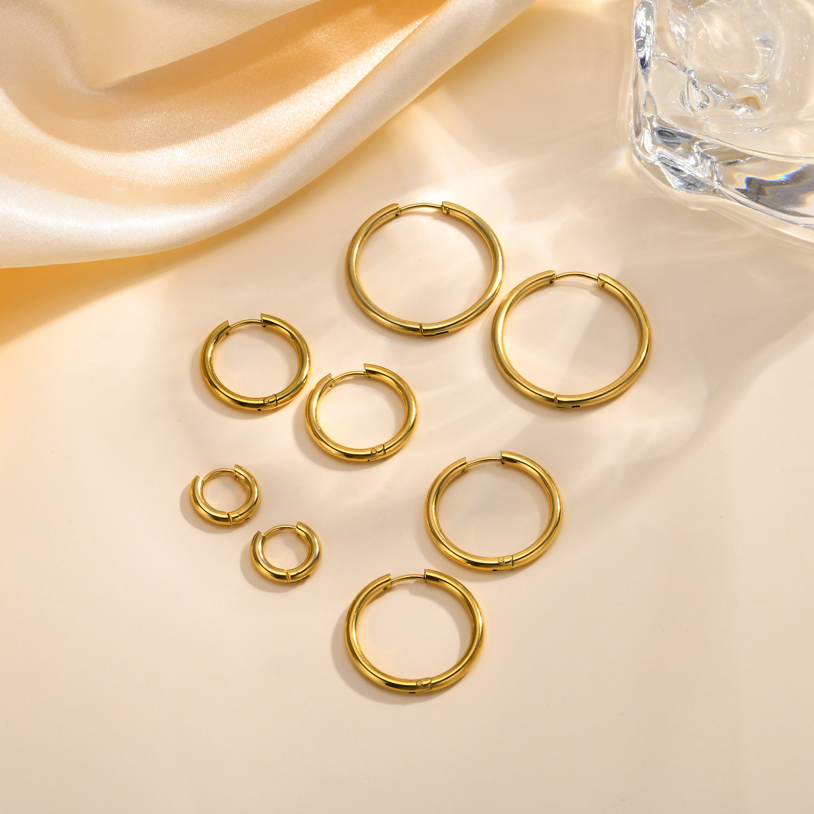 Fashion Geometric Hoop Earrings For Women In 201 Stainless Steel With Waterproof Non Tarnish PVD Coated Metal Design 6