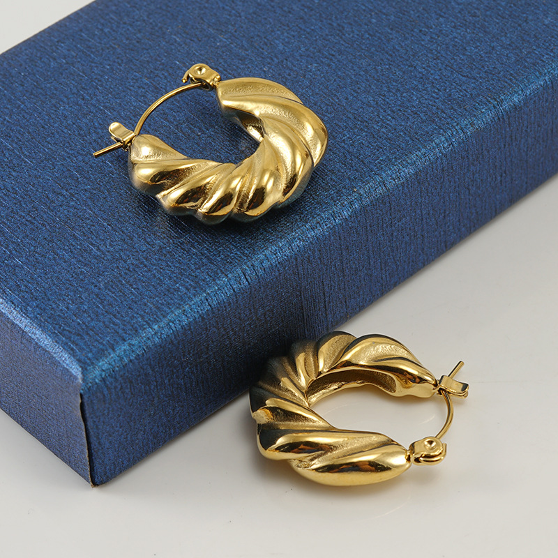 U Shape Earrings For Women, Waterproof Non Tarnish 18K Gold Plated With PVD Coated 304 Stainless Steel Posts