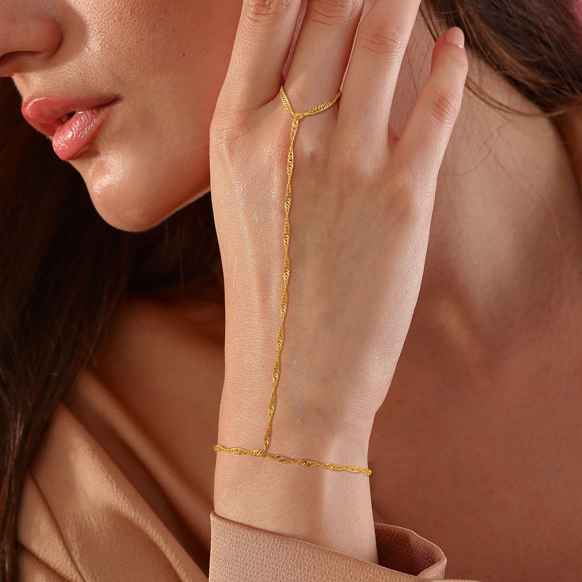 Fashionable Minimalist Geometric Finger-Integrated Bracelet Elegant Personality Chain Handback Design For Women Copper Material