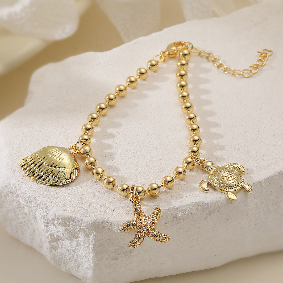 Fashionable Shell Starfish Pendant Bracelet For Women Beach Style Personalized Hand Chain Vintage Beaded Chain All Seasons 4