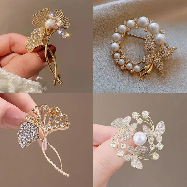 Butterfly Brooch Pearl Silver Maple Leaf Pins Anti-Light Trendy Brooch