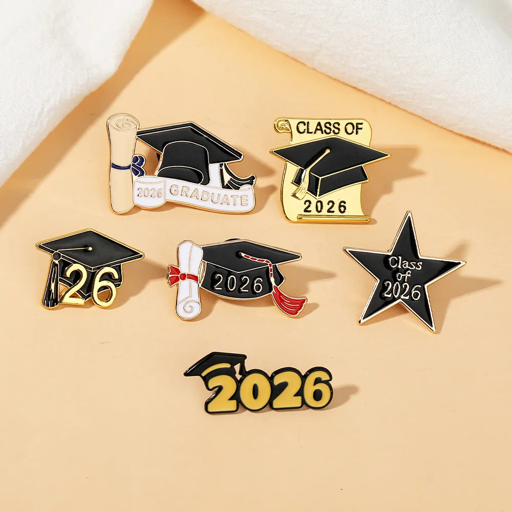 Eco-friendly Metal Graduation Cap Pin Brooch Student Gift Decoration Badge Commemorative Accessory