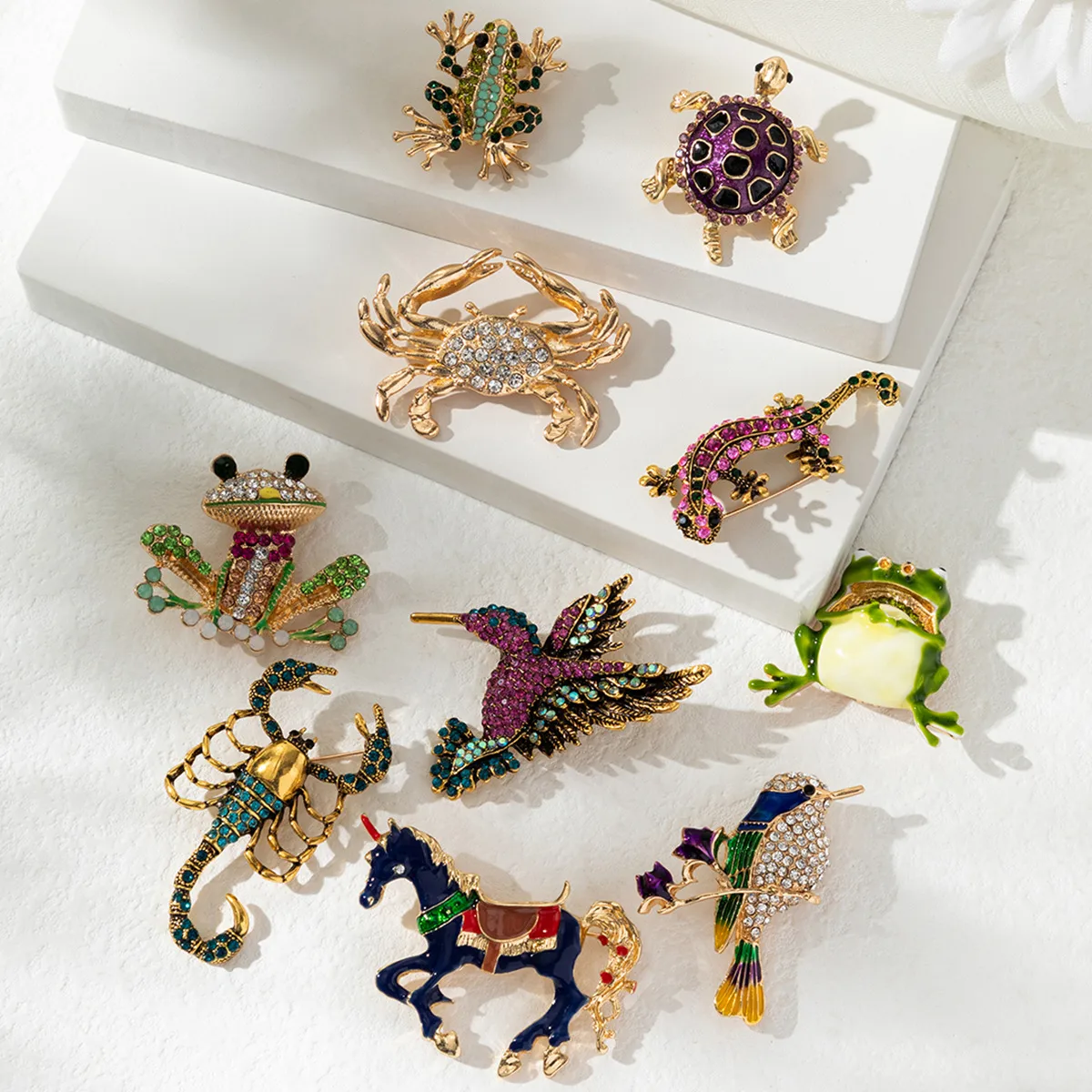 Styling Frog Turtle Scorpion Alloy Inlaid Diamond Animal Badge Pin Bag Accessory Black Peach Green Deep Black Silver Orange Red Blue Yellow Pink Brown