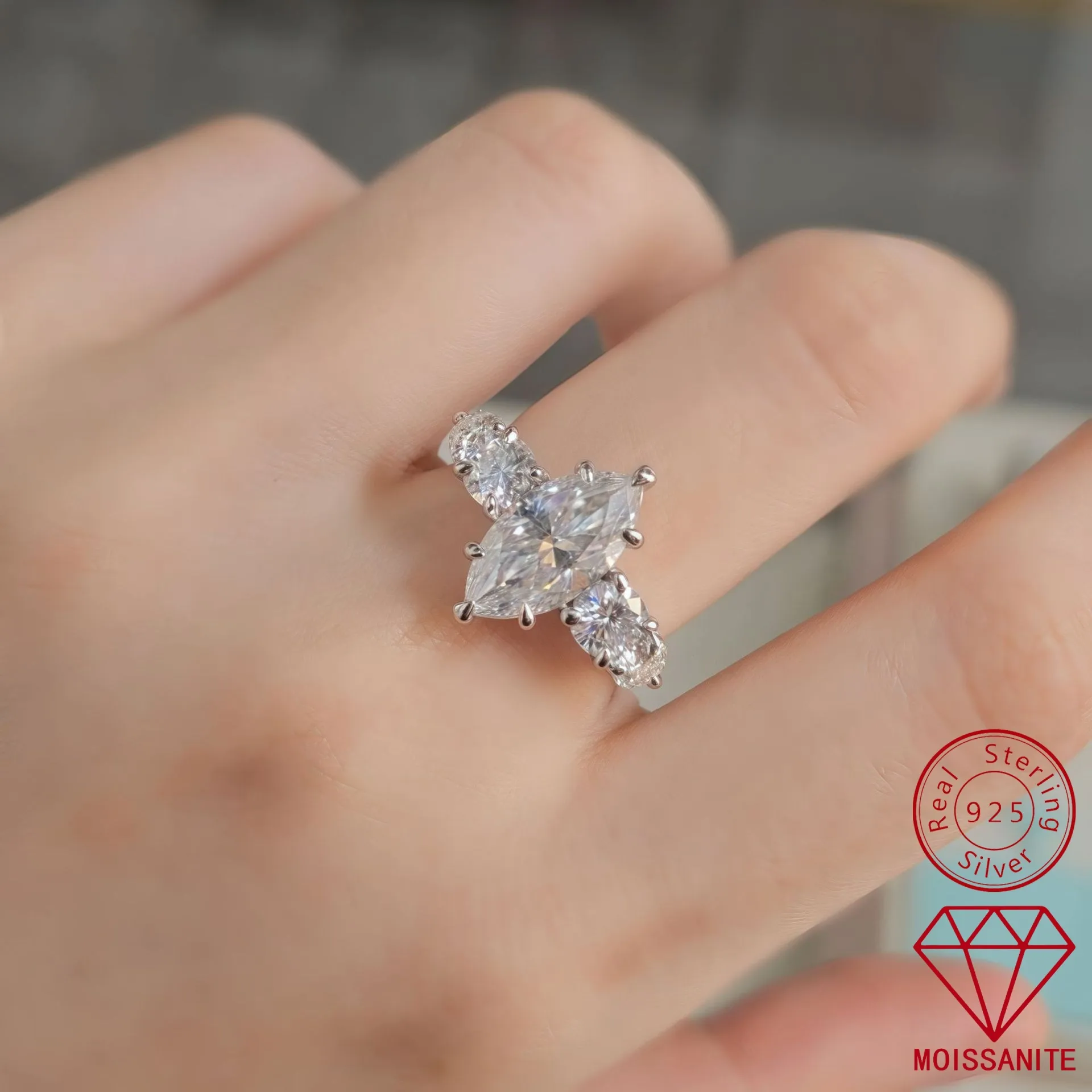 3.0ct Moissanite Gem Ring For Women In 925 Sterling Silver With GRA Certificate