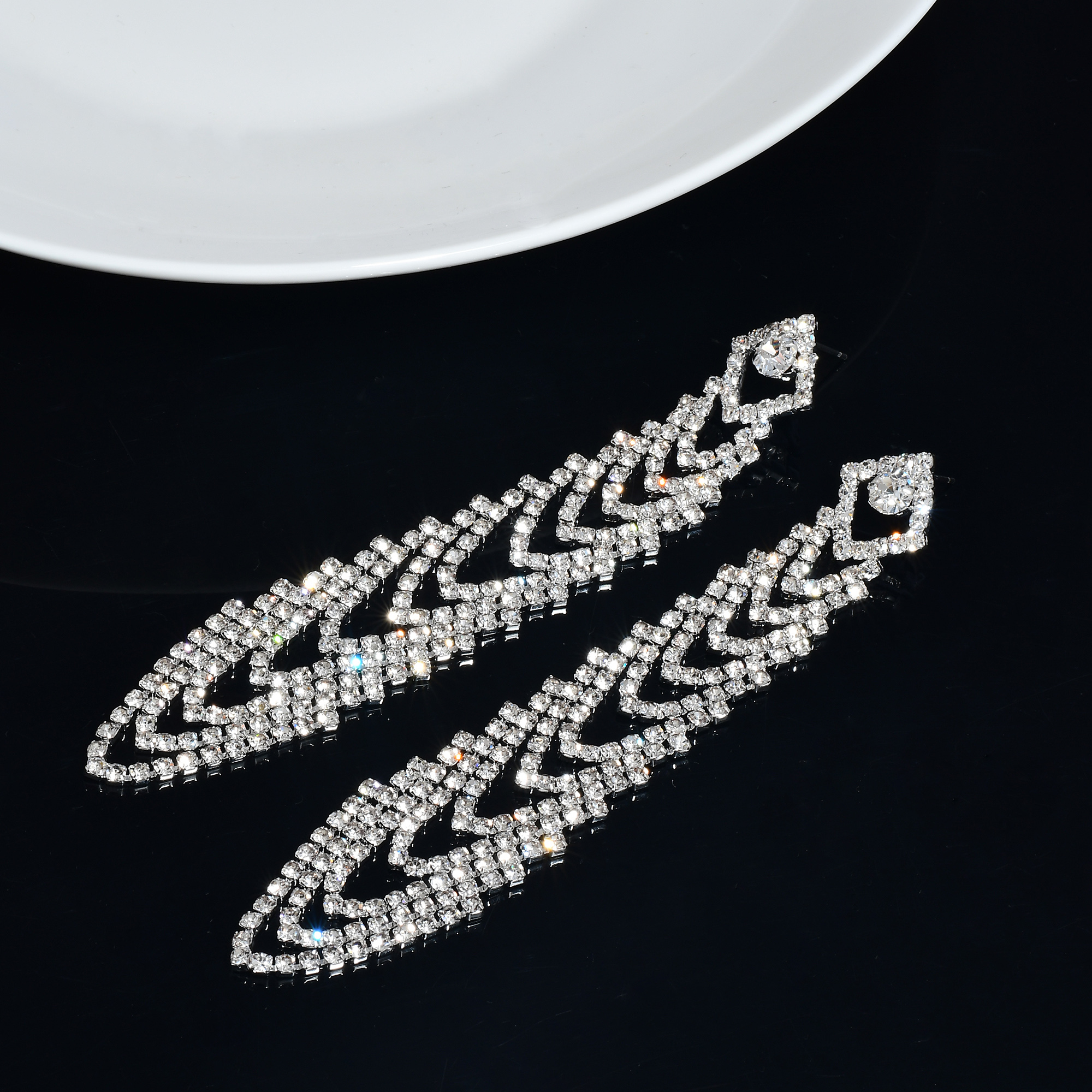 Flowers Claw Setting Earrings For Women In Copper With Water Plating And Rhinestone Inlay, Drop Earrings 5