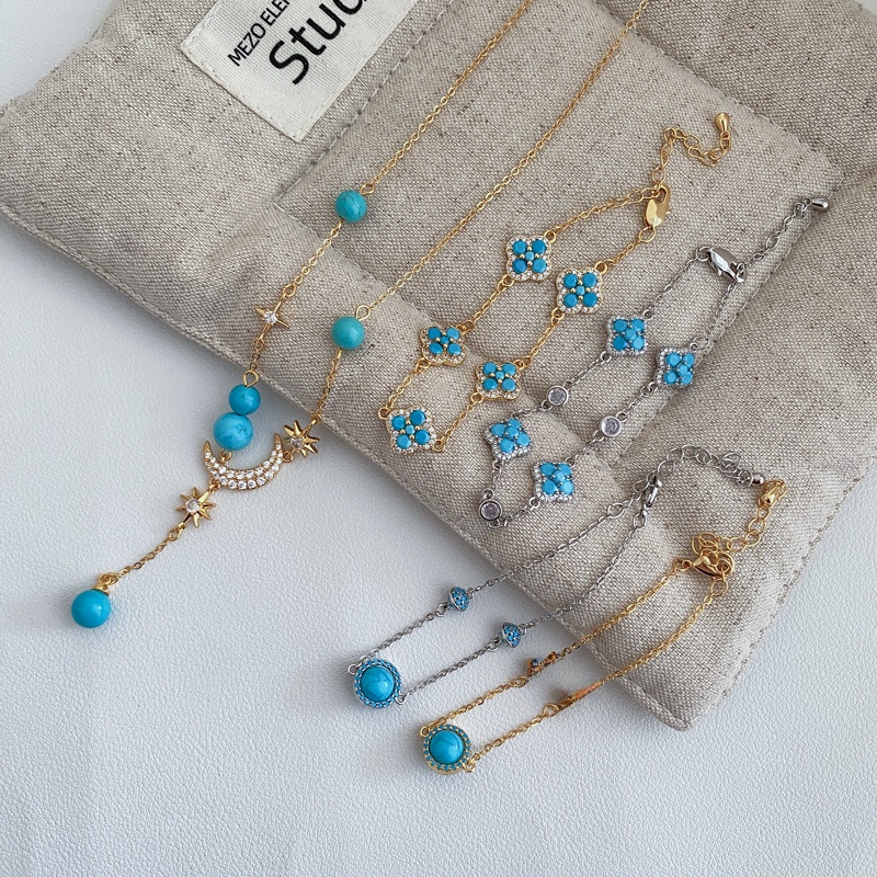Flowers Necklace For Women With Copper Chain And Stone Pendant, Real Gold Plated Featuring Zircon Inlay