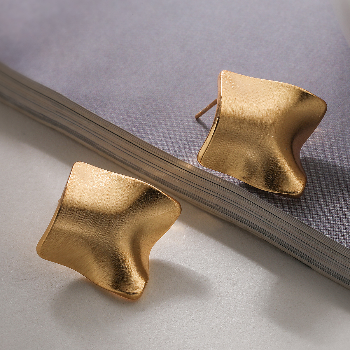 Geometric Brushed Copper Stud Earrings For Women With 0.03µm 18K Real Gold Water Plating 4
