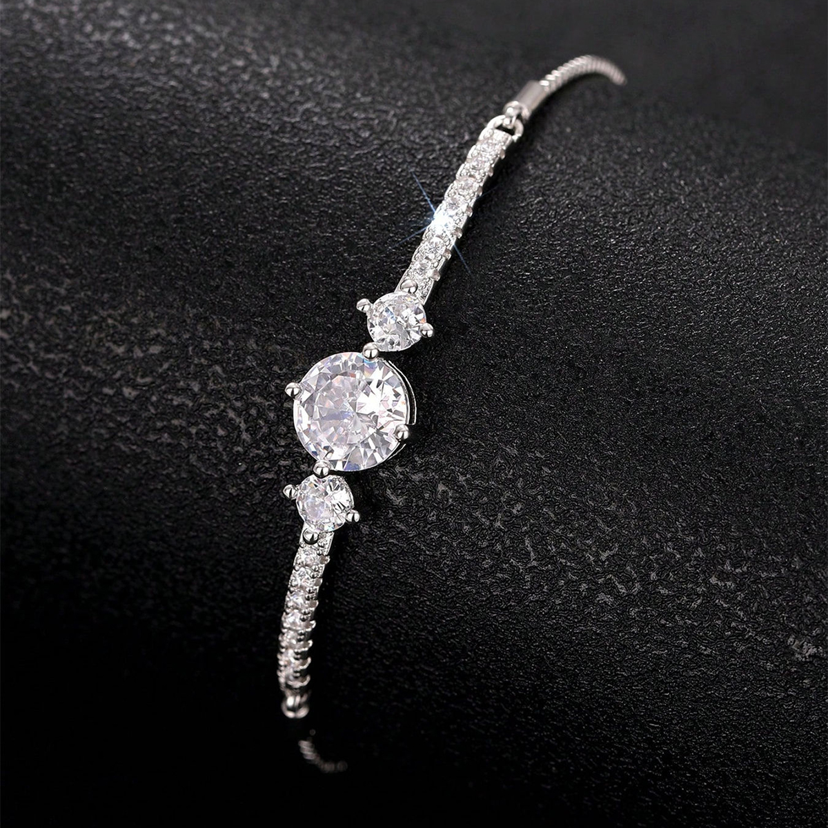 Geometric Claw Setting Bracelet For Women In Copper With KC Golden Plated Water Plating And Zircon Inlay, Featuring Box Chain