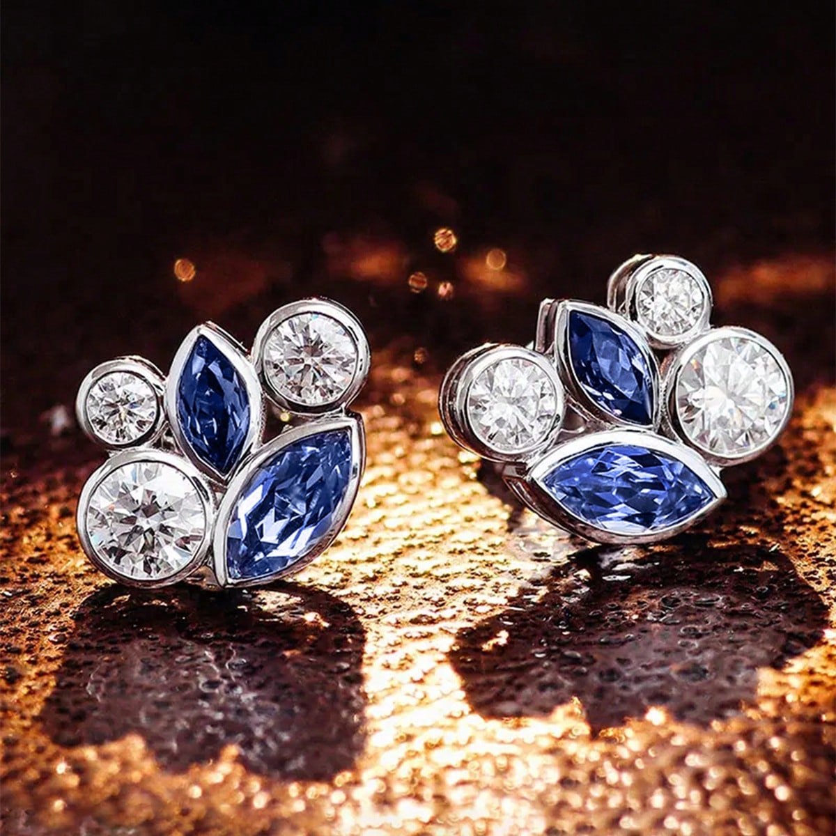 Geometric Claw Setting Stud Earrings For Women In White K Plated Copper With Zircon Inlay And Water Plating
