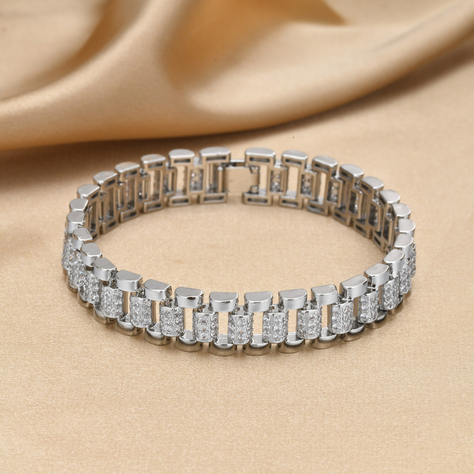Geometric Copper Bracelet For Women With Platinum Plated Bezel Setting, Handmade Chain, And Zircon Inlay Featuring Water Plating 5