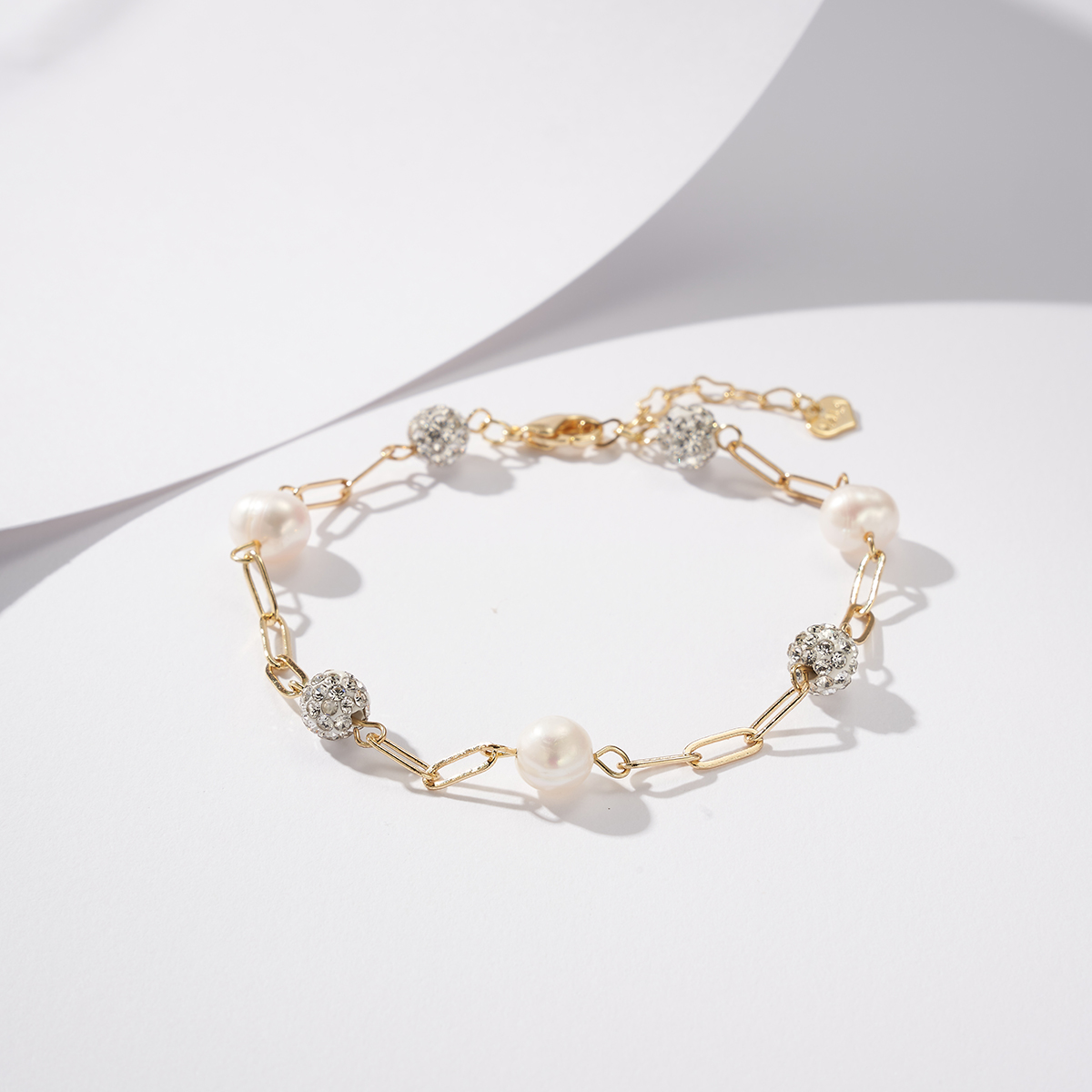 Three-dimensional Geometric Copper Bracelet For Women With 18K Gold Plated Finish And Freshwater Pearl On Paperclip Chain 3