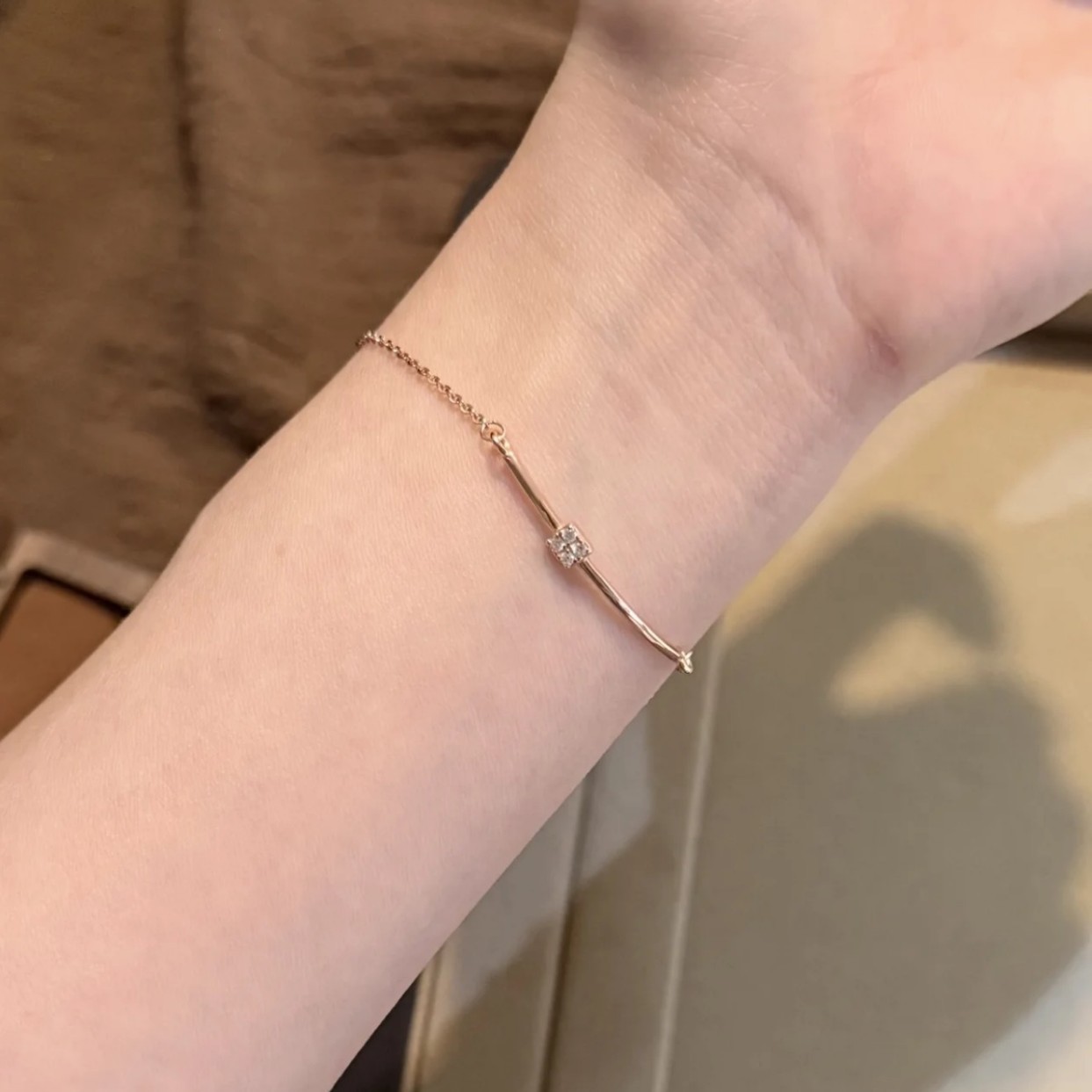 Geometric Copper Bracelet For Women With Rhinestones, Simple Style, Perfect For Business Occasions 3