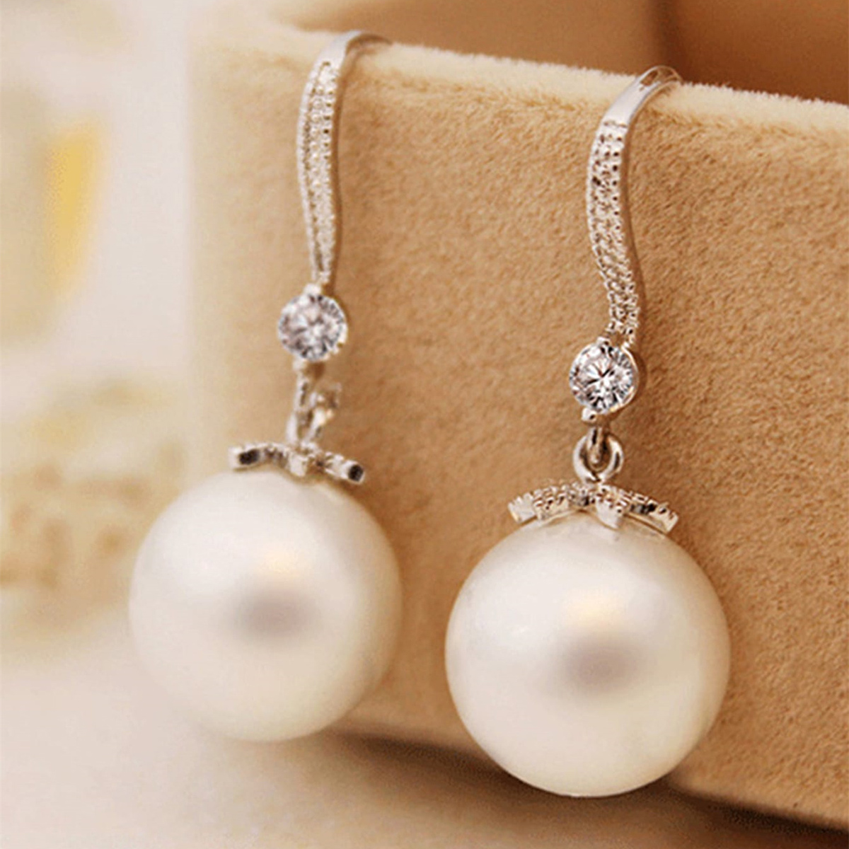 Geometric Drop Earrings For Women With Claw Setting, White K Plated Copper, Water Plating, Featuring Pearl Inlay 2