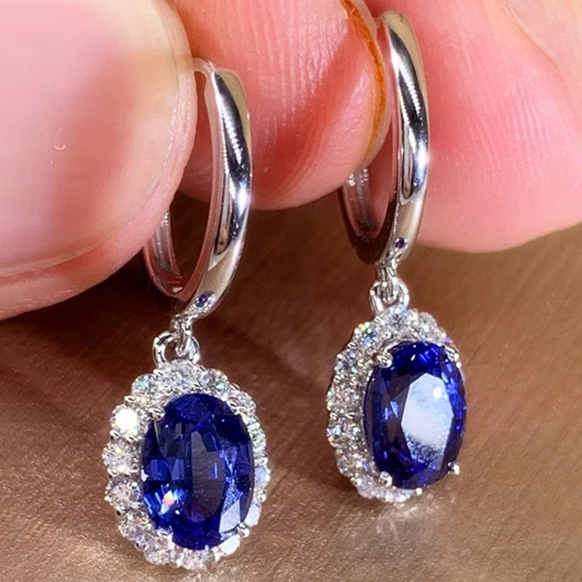 Geometric Drop Earrings For Women With Claw Setting, White K Plated Copper, Water Plating, And Zircon Inlay 3