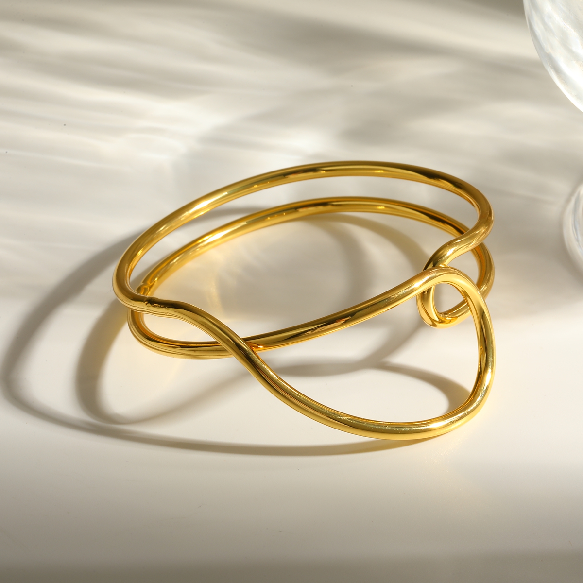 Geometric Electroplated Copper Bangle For Women With 0.03µm 18K Real Gold Water Plating 3