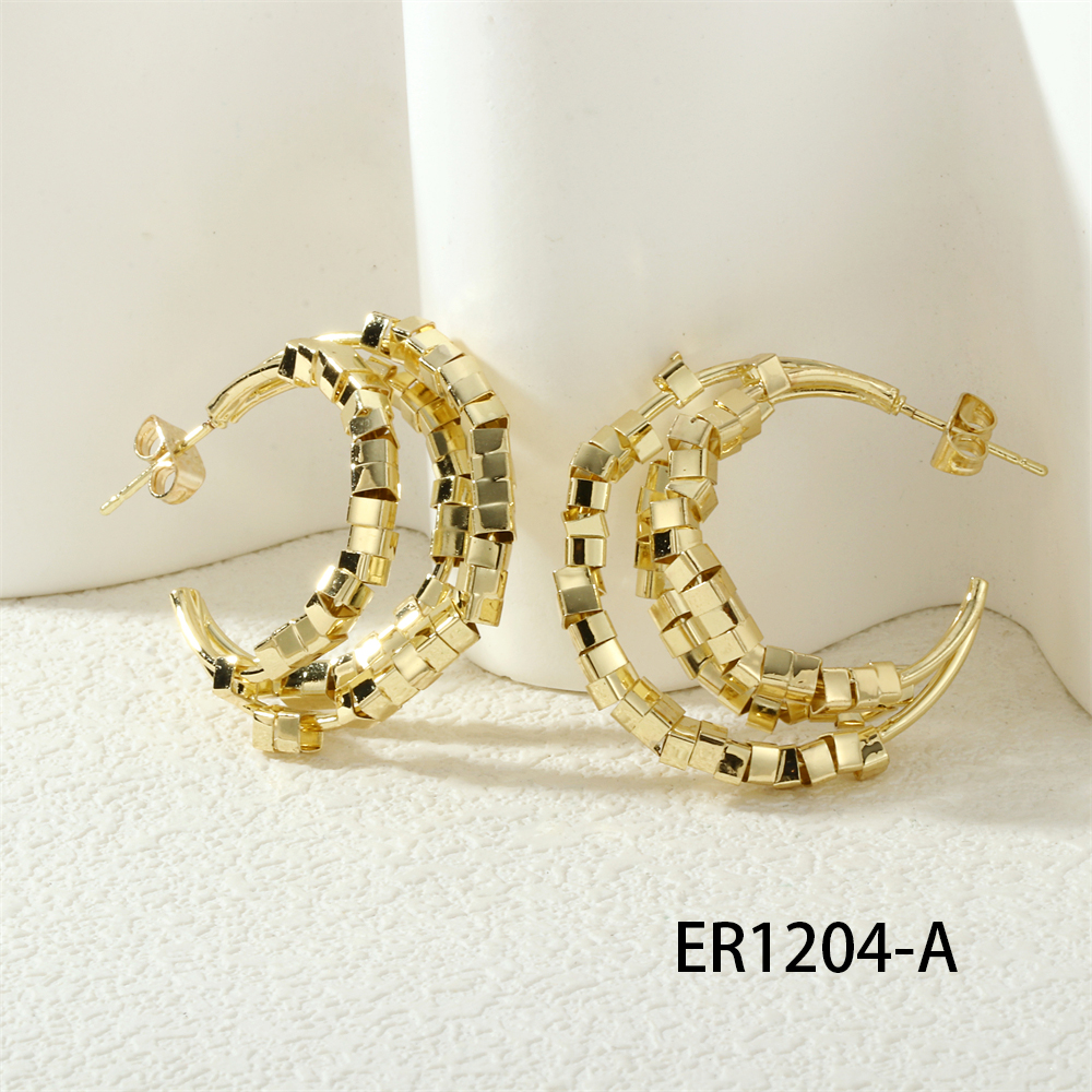 Geometric Electroplated Copper Earrings For Women With 0.03µm 18K Real Gold Plated Coating, Stylish Stud Earrings 2