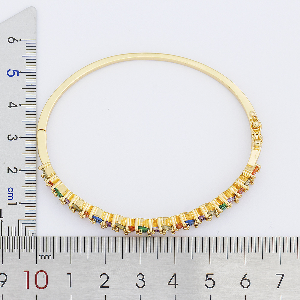 Geometric Gold Bangle For Women In 18K Real Gold Plated Copper Featuring Electroplated Finish With Zircon Inlay 2