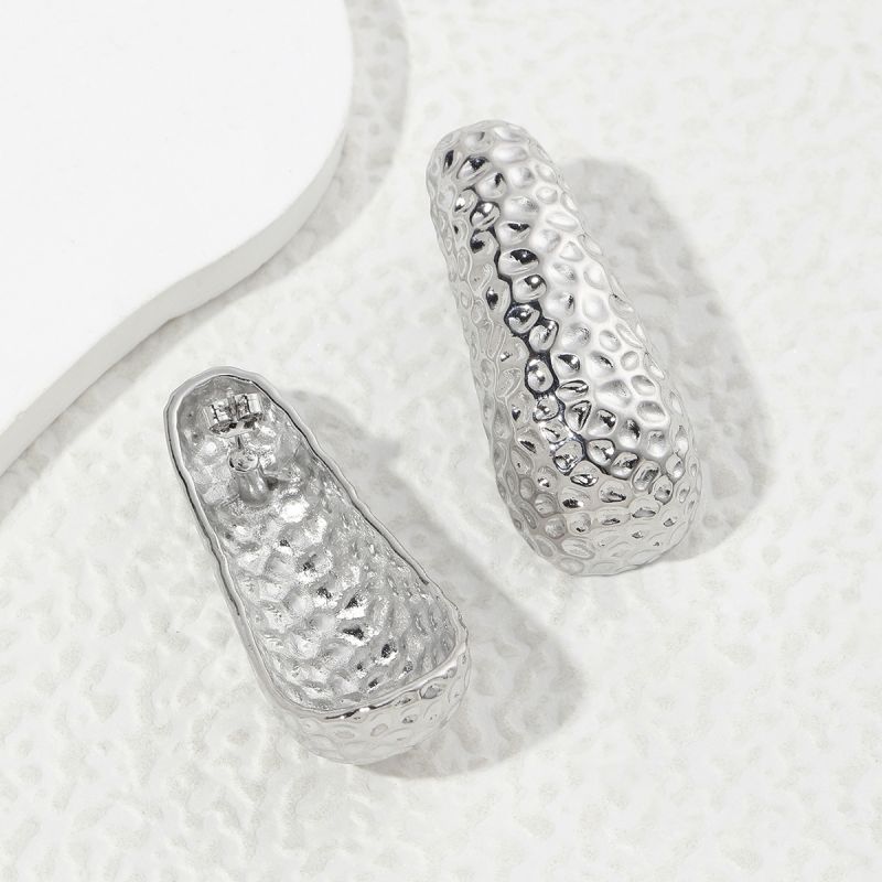 Geometric Hypoallergenic Stud Earrings For Women, Golden Plated Copper With Water Plating And 0.03µm-0.05µm Thickness 5