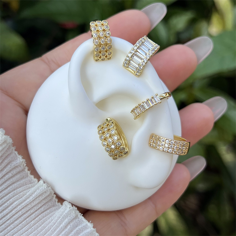 Geometric Inlay Clip Earrings For Women In Copper With 18K Gold Plating And Zircon Electroplated Finish