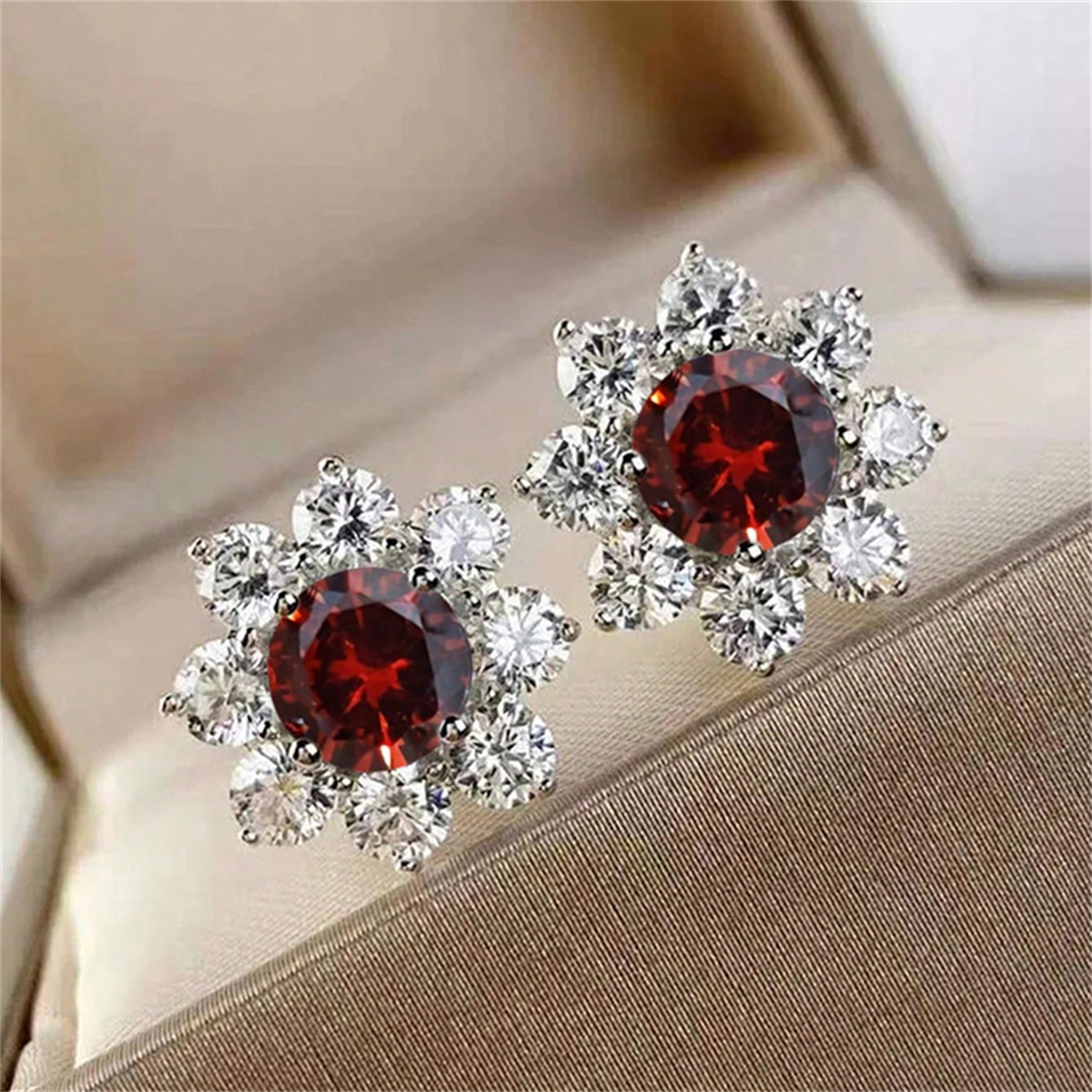 Geometric Stud Earrings With Claw Setting In Copper Featuring 0.03µm KC Golden Water Plating And Zircon Inlay 9