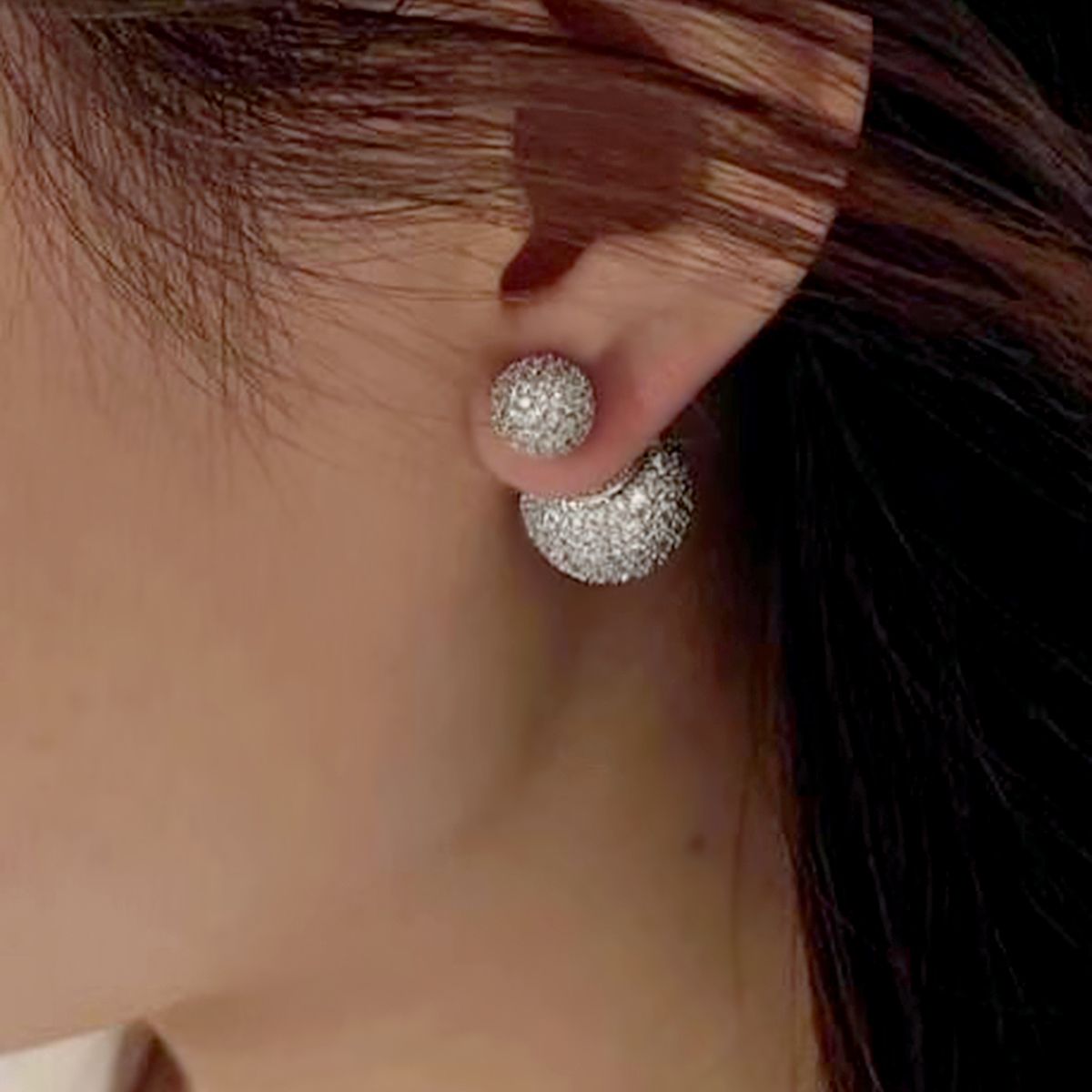 Geometric Stud Earrings With Claw Setting, Copper Base Featuring White K Plated Water Plating And 0.03µm Thickness, Inlaid With Zircon 2